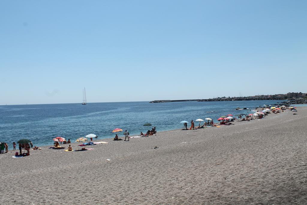 Casa Vacanze Mascali Riposto Dış mekan fotoğraf